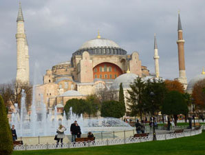 ISTANBUL HAGIA SOPHIA ON A CITY BREAK